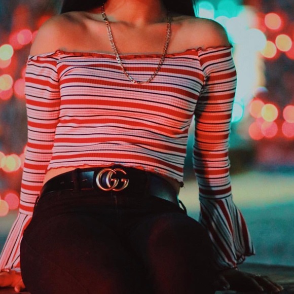 Off the shoulder striped shirt - Picture 2 of 2